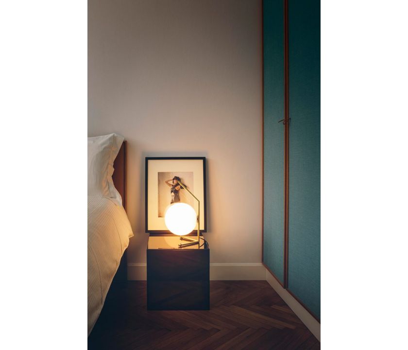 IC Lights Table 1 High Michael Anastassiades, 2014