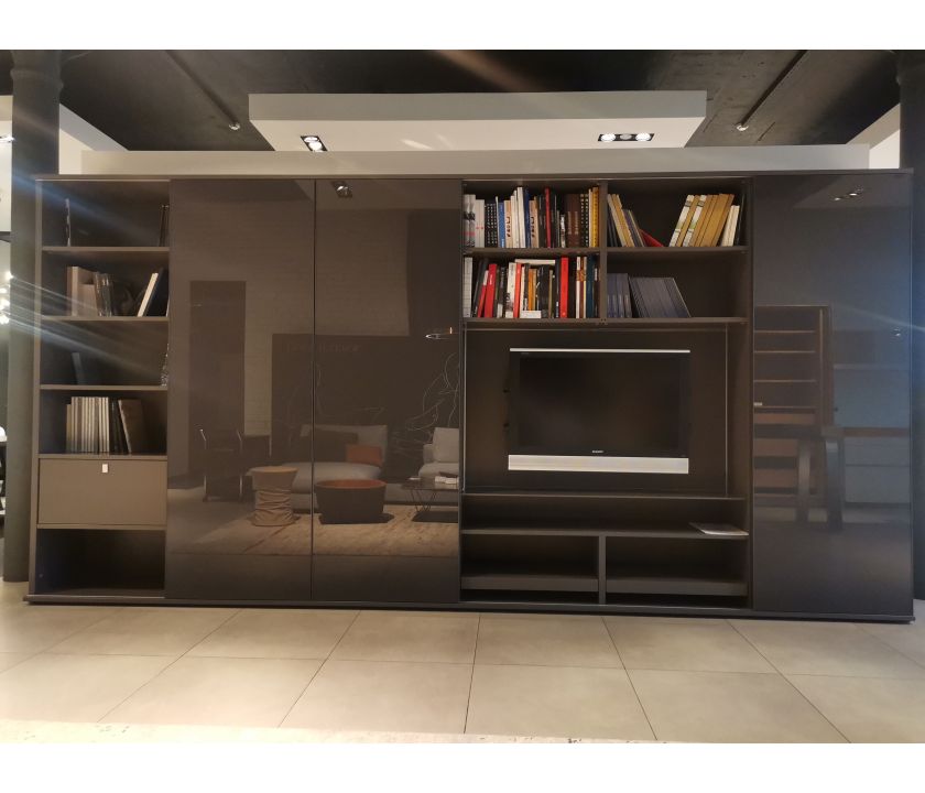 Библиотека Studimo c зоной TV Interluebke