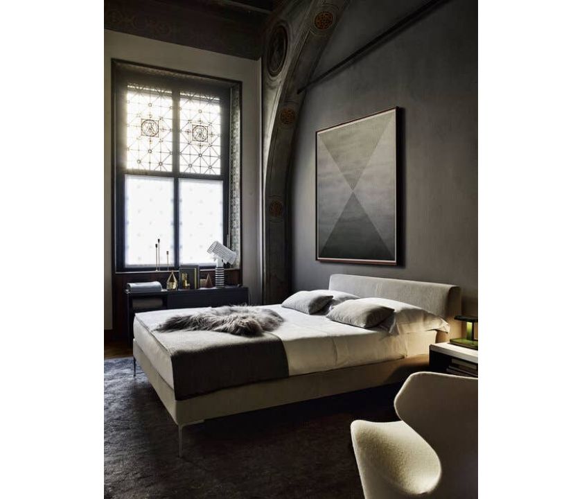 Кровать Charles