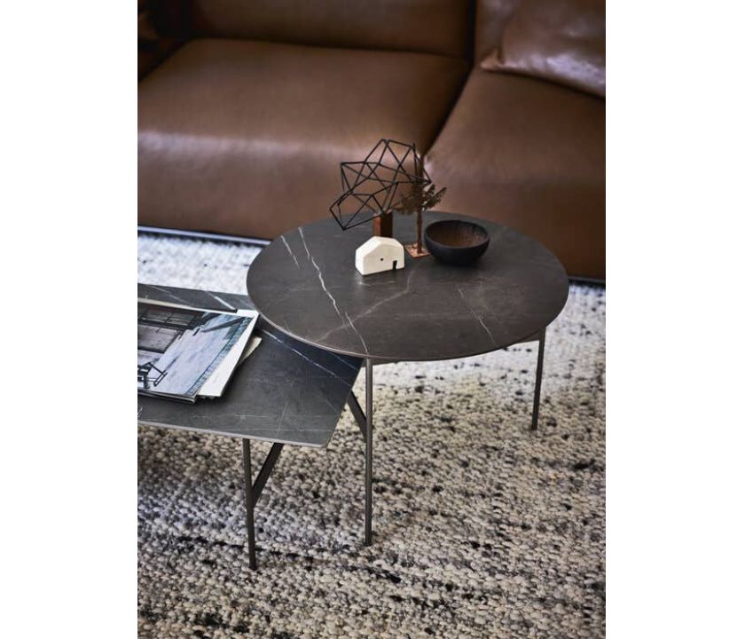 Столик Formiche