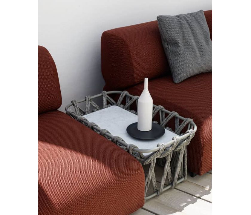 Столик Butterly