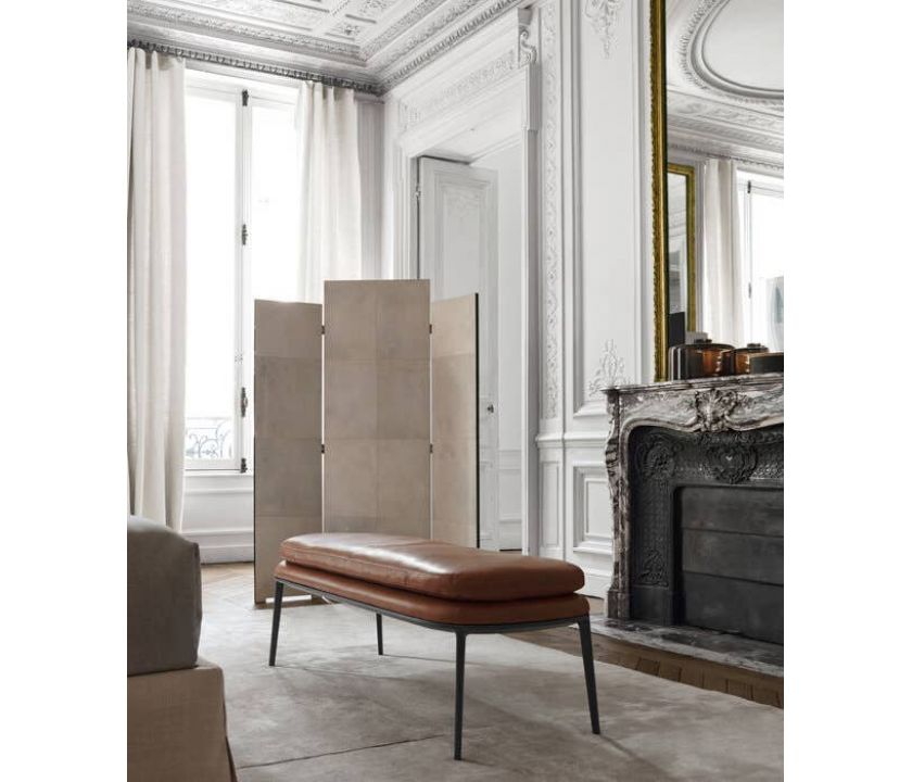 Стулья, кресло, пуф и столы серия Caratos