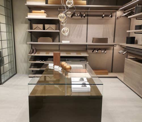 Rimadesio Гардеробная система Dress Bold, Перегородки Spazio Soho, Остров Altair