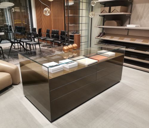 Rimadesio Гардеробная система Dress Bold, Перегородки Spazio Soho, Остров Altair