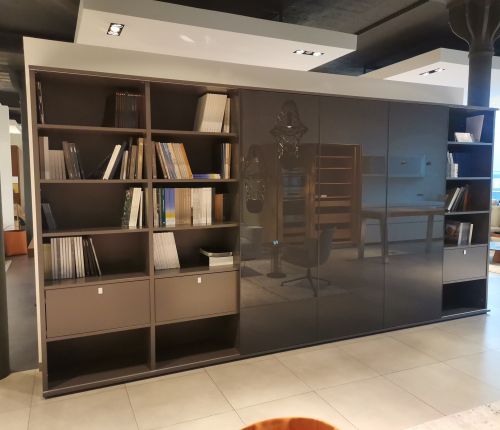 Библиотека Studimo c зоной TV Interluebke