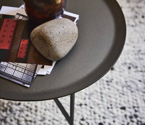 Столик Formiche